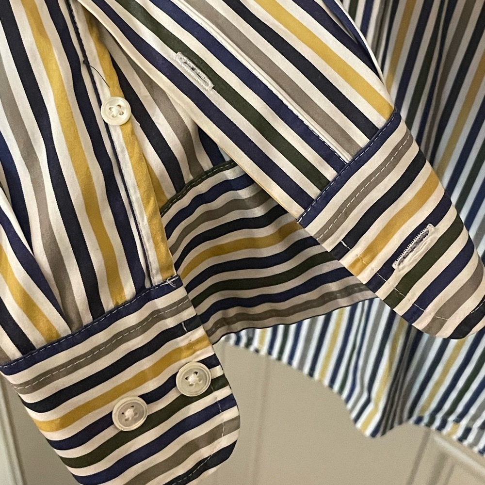 Façconable Classique Stripped Dress Shirt - Picture 4 of 7